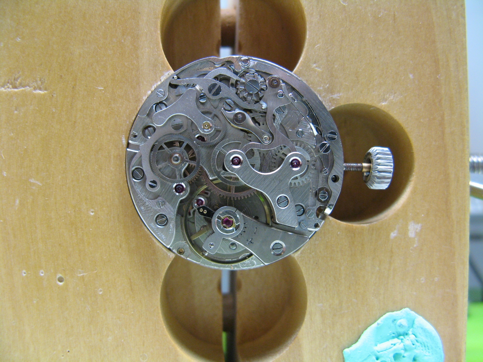 Unruhkolben nach der Galvanik